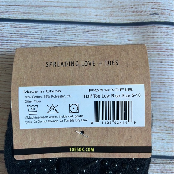 NWT black Toesox - Picture 7 of 8